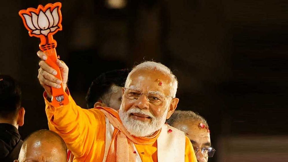 ২৭৬ আসনে এগিয়ে মোদির জোট