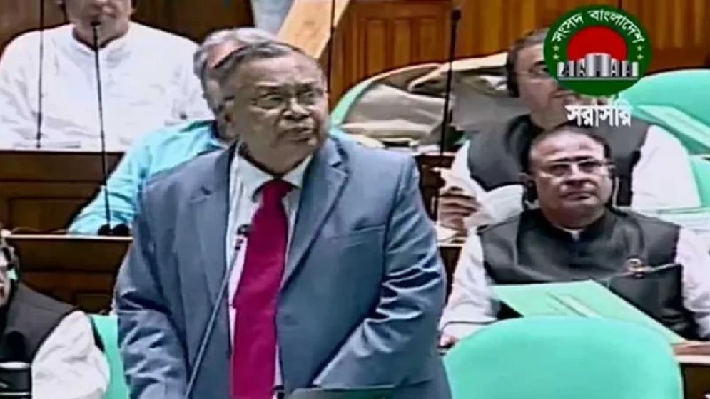 সংসদে বাজেট উপস্থাপন শুরু করেছেন অর্থমন্ত্রী