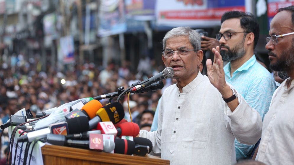 দানব সরকার সবকিছু গিলে খেতে চায় : মির্জা ফখরুল