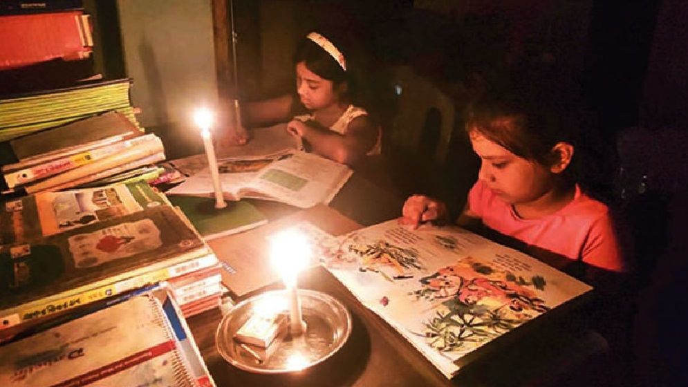 আদানি ও পায়রা বিদ্যুৎকেন্দ্রের উৎপাদন কমায় ভয়াবহ লোডশেডিং