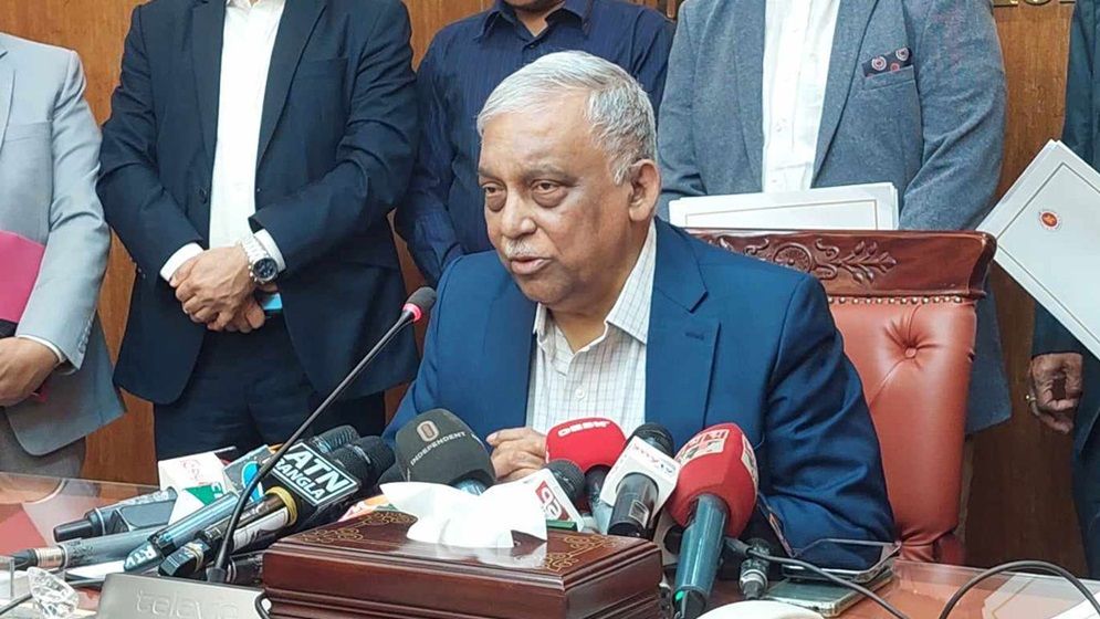 পরিস্থিতি পুরোপুরি স্বাভাবিক হলে কারফিউ তুলে নেওয়া হবে : স্বরাষ্ট্রমন্ত্রী