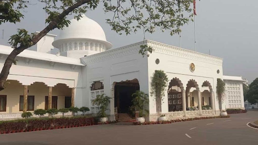 বাড়ছে অন্তর্বর্তী সরকারে উপদেষ্টা, শপথ বিকালে
