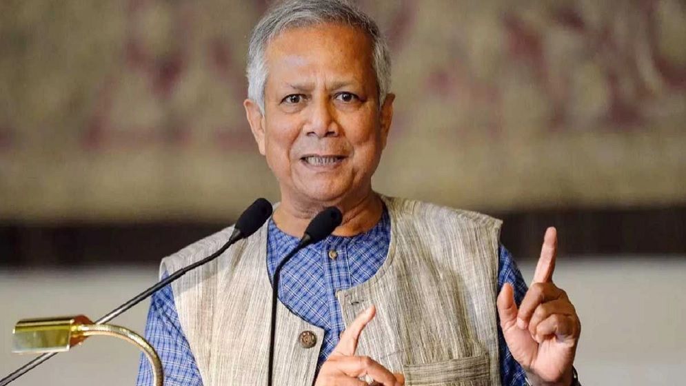 ক্ষমতায় টিকে থাকতে প্রতিটি প্রতিষ্ঠান ধ্বংস করেছে হাসিনা: প্রধান উপদেষ্টা