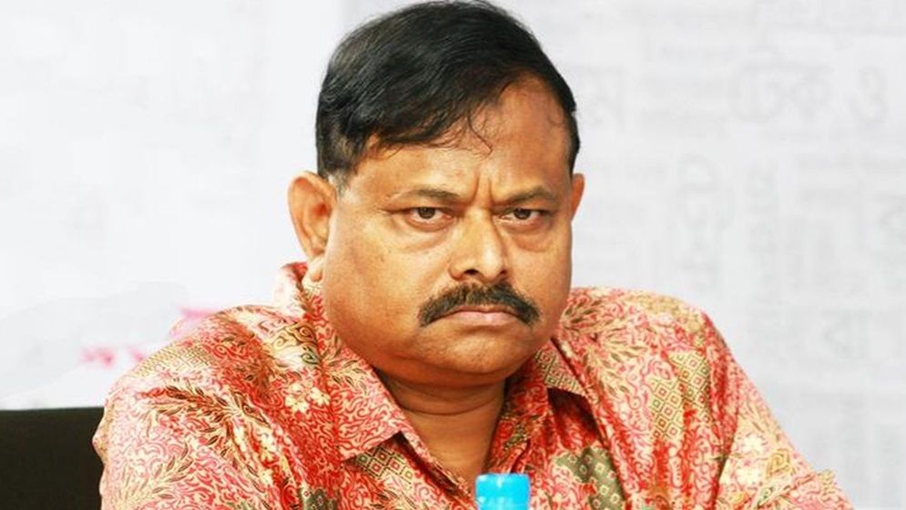 দেশ ছেড়ে পালালো সাবেক সেনাপ্রধান আজিজের পরিবার