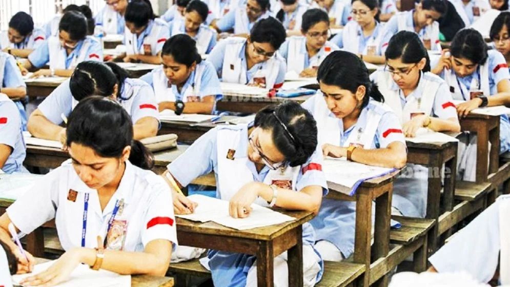 স্থগিত এইচএসসি পরীক্ষা নিয়ে ভুয়া বিজ্ঞপ্তি