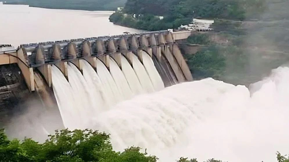 ভারত বাঁধের মুখ খুলেনি, অতিরিক্ত পানির চাপে সেটি একা একাই খুলে গেছে: ভারতীয় পররাষ্ট্র মন্ত্রণালয়
