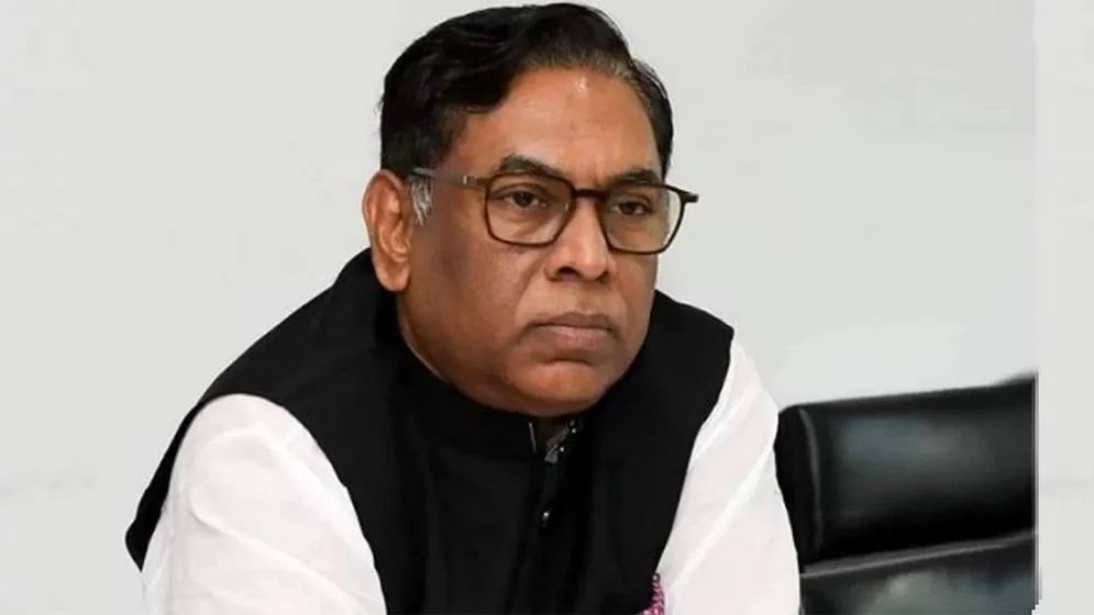 সাবেক বিদ্যুৎ প্রতিমন্ত্রী নসরুল হামিদের ভবনে যা পাওয়া গেল
