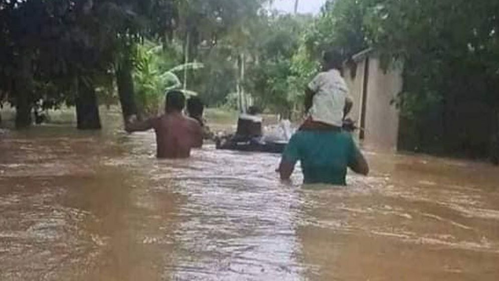 নোয়াখালীতে ২২ লাখ মানুষ পানিবন্দি