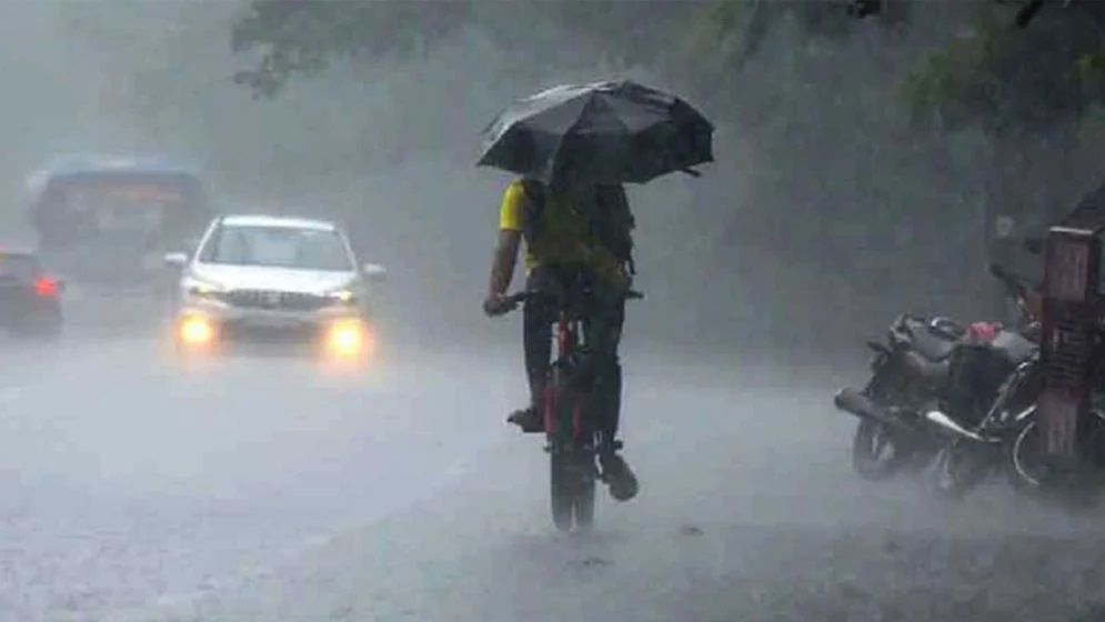 রাতের মধ্যেই যে ১৬ অঞ্চলে ৬০ কিমি বেগে ঝড়