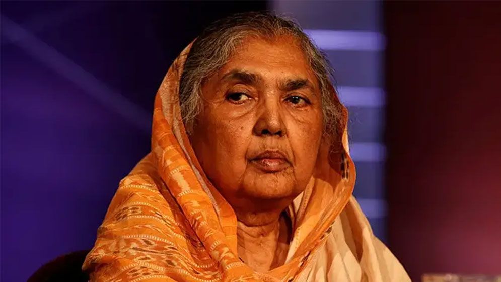 মতিয়া চৌধুরী মারা গেছেন