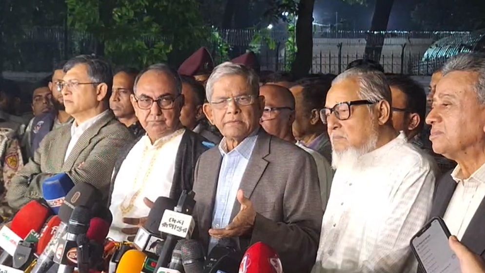 এ মুহূর্তে সবচেয়ে বেশি প্রয়োজন জাতীয় ঐক্য: মির্জা ফখরুল
