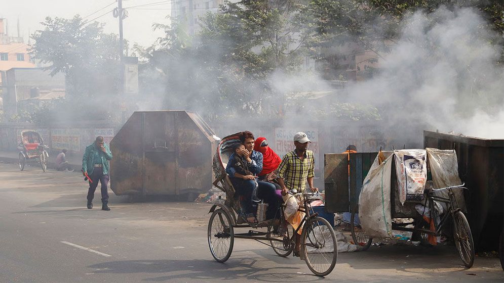 বায়ুদূষণে ঢাকার আরও অবনতি!