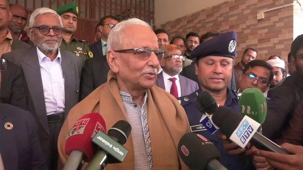 আগামী নির্বাচনে আওয়ামী লীগের অংশগ্রহণ করতে কোনো বাধা নেই: বদিউল আলম