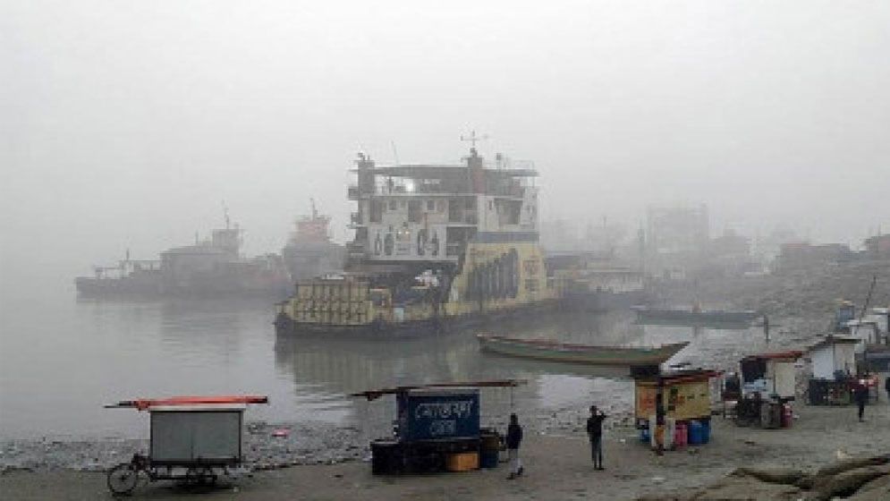 পাটুরিয়া-দৌলতদিয়ায় ফেরি চলাচল বন্ধ