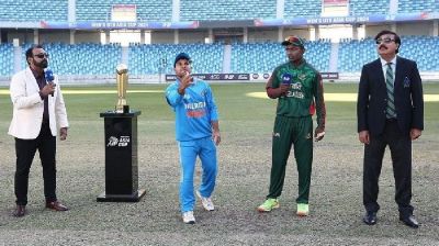 ভারতকে হারিয়ে টানা দ্বিতীয় বার অনূর্ধ্ব-১৯ এশিয়া কাপ চ্যাম্পিয়ন বাংলাদেশ