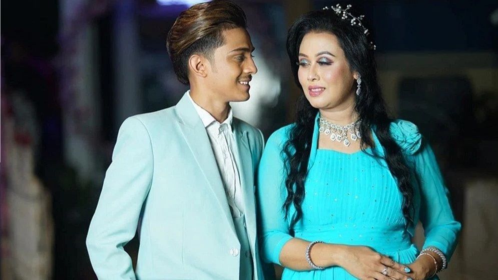 লায়লার করা ধর্ষণ মামলায় প্রিন্স মামুনের বিরুদ্ধে চার্জশিট