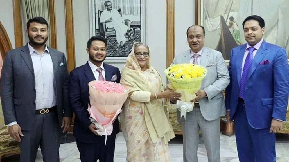 অন্তর্বর্তী সরকারের বিরুদ্ধে আন্তর্জাতিক আইনি পদক্ষেপ নেয়ার উদ্যোগ এস আলমের