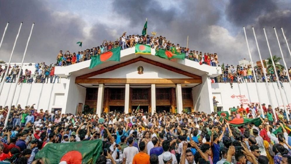 জুলাই ঘোষণাপত্রের খসড়া উপস্থাপন: সর্বদলীয় বৈঠকে মতামত আহ্বান