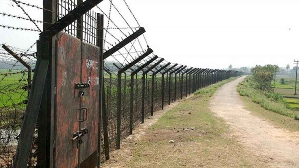 পাটগ্রামে সীমান্তে বিএসএফের গুলিতে বাংলাদেশি আহত