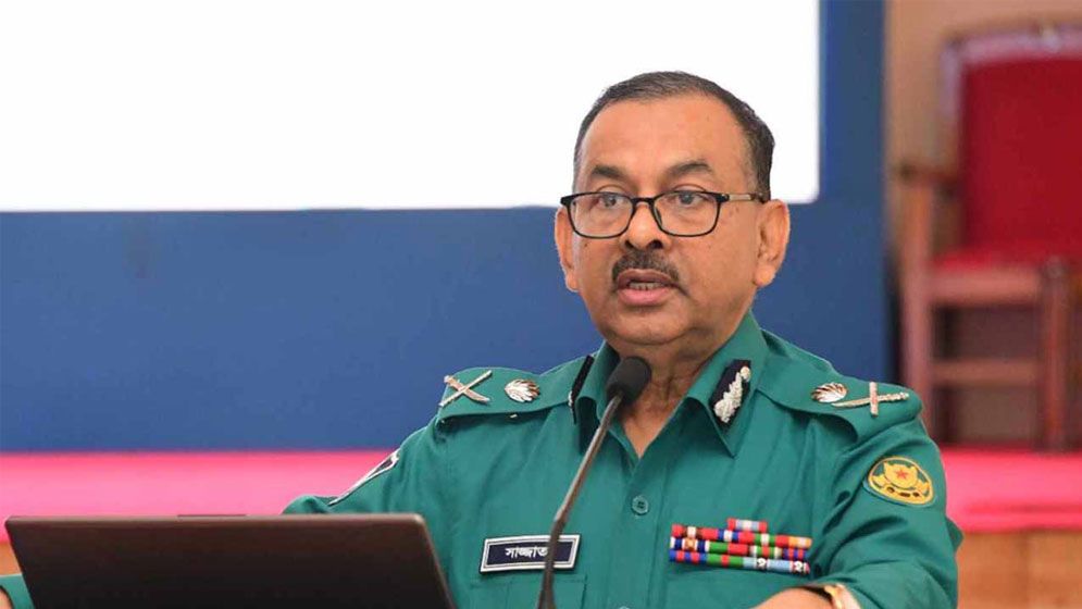 পুলিশ ধৈর্যের সঙ্গে পরিস্থিতি সামাল দিয়েছে : ডিএমপি কমিশনার