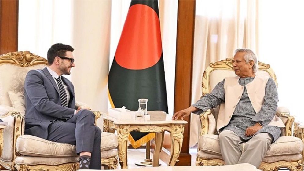 নজিরবিহীন স্বাধীনতা ভোগ করছে গণমাধ্যম: প্রধান উপদেষ্টা