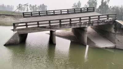 ভেঙে যাওয়া সেতু পুনর্নির্মাণ হয়নি ৫ বছরেও, দুর্ভোগে লাখো মানুষ