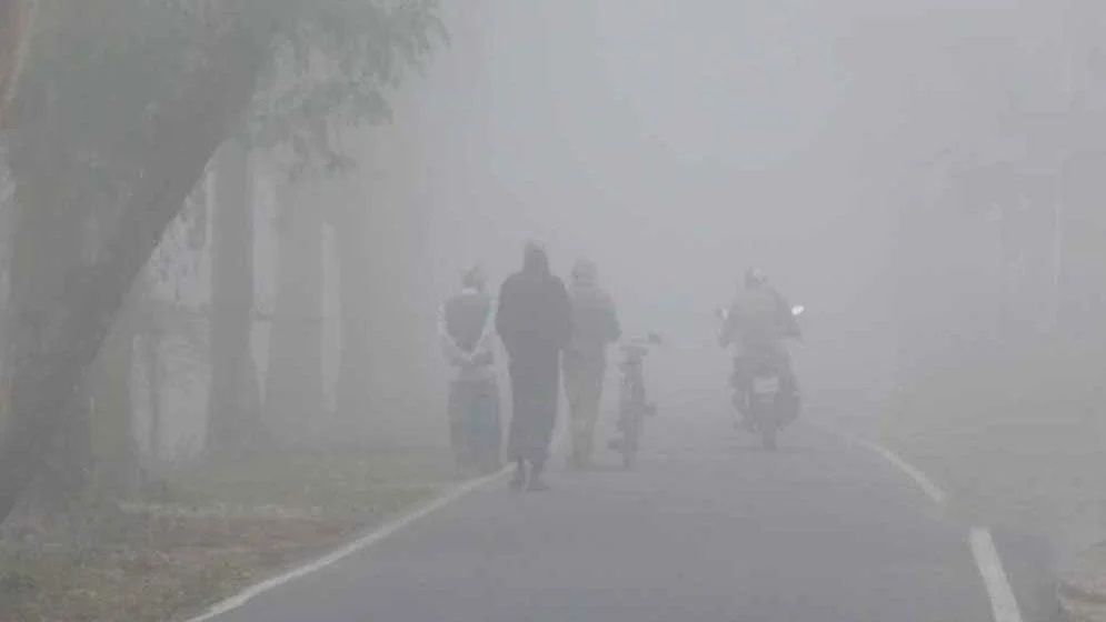 দীর্ঘস্থায়ী শৈত্যপ্রবাহ হতে পারে বলে জানিয়েছে আবহাওয়া অধিদপ্তর