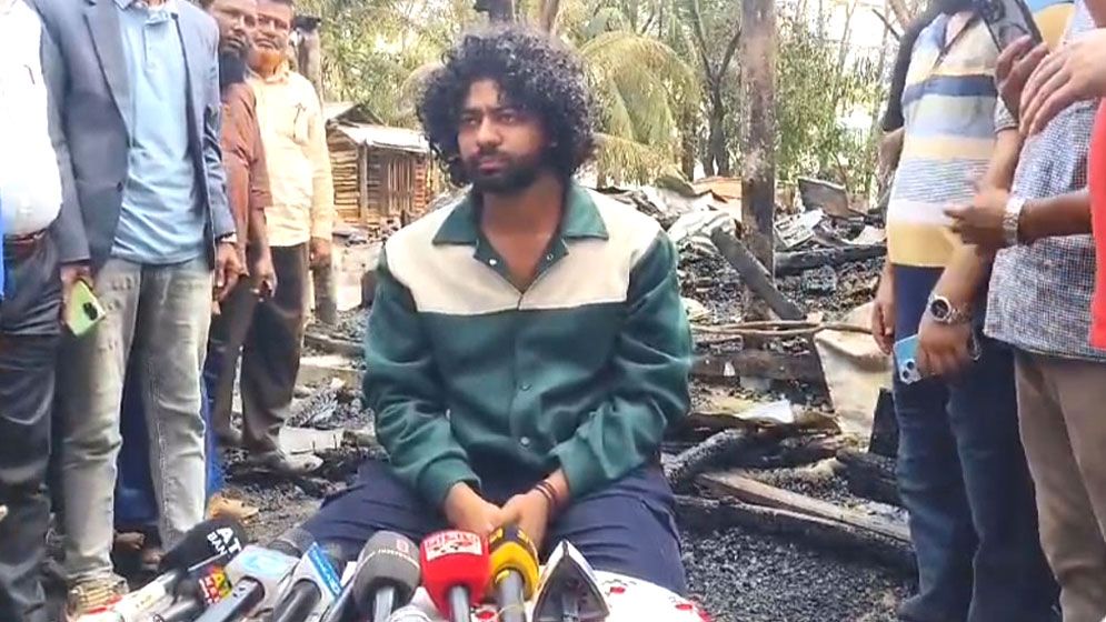 কনটেন্ট ক্রিয়েটর কাফির গ্রামের বাড়িতে আগুন দেওয়ার ঘটনায় থানায় মামলা