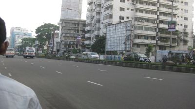 রাজধানীতে গণপরিবহন সংকট, ভোগান্তিতে যাত্রীরা