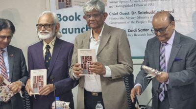 এ বছর অর্থনৈতিক প্রবৃদ্ধি খুব বেশি হবে না, তবে ঘাবড়ানোর কিছু নেই : অর্থ উপদেষ্টা