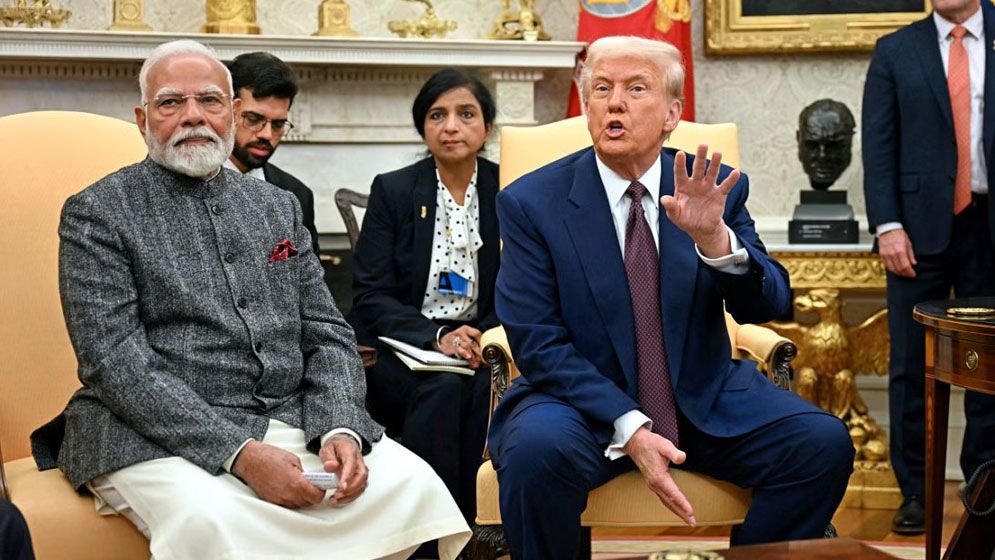 ভারতীয় সাংবাদিকের বাংলাদেশ বিষয়ক প্রশ্নের উত্তরে যা বললেন ট্রাম্প