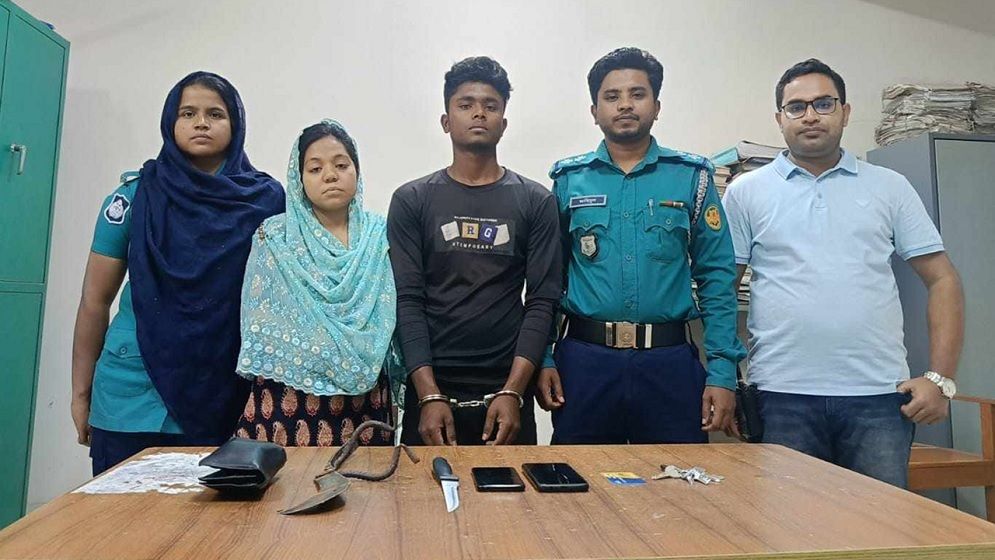 রাজধানীর উত্তরখান এলাকায় উপাধ্যক্ষ খুন, গ্রেপ্তার দম্পতির দায় স্বীকার