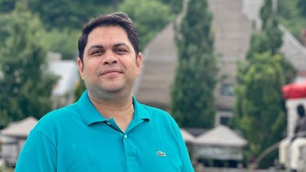 দেশ টিভির ব্যবস্থাপনা পরিচালকের পদে নেই আরিফ হাসান