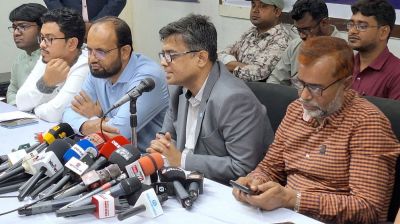 সাংবাদিকদের বেতন ৩০ বা ৪০ হাজারের নিচে নামা যাবে না