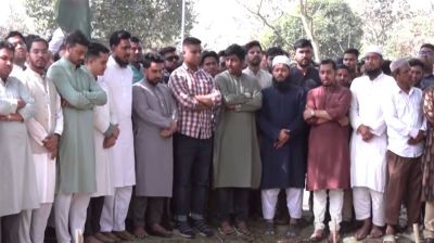 রায়েরবাজারে কবরস্থানে জুলাই শহীদদের প্রতি শ্রদ্ধা জানাল এনসিপি