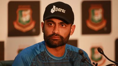 হাসপাতাল থেকে ছাড়া পেয়ে বাসায় ফিরেছেন তামিম