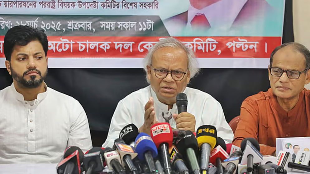 জাতীয় নির্বাচন নিয়ে ধোঁয়াশা তৈরি করা হচ্ছে : রিজভী