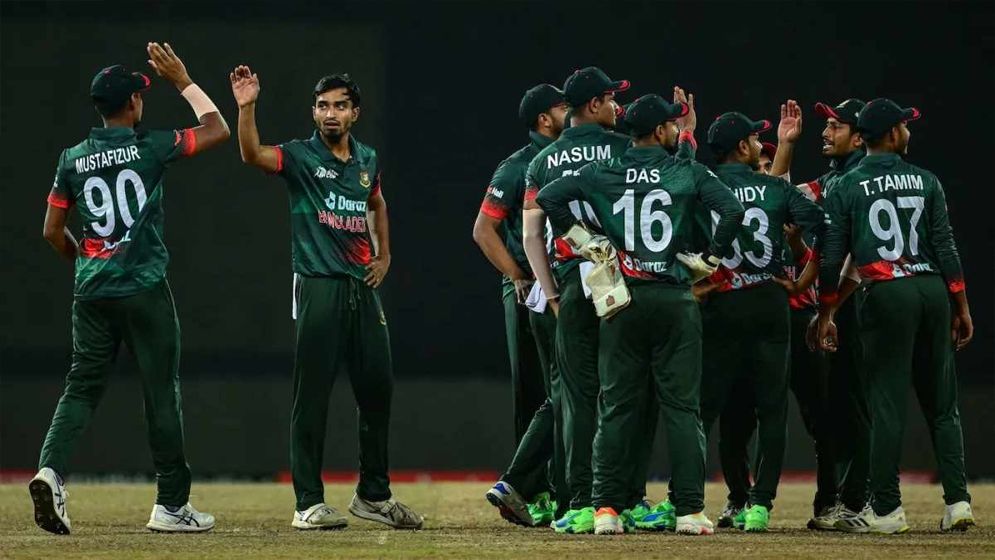 ফিলিস্তিনিদের পাশে দাঁড়িয়ে যা বললেন বাংলাদেশের ক্রিকেটাররা