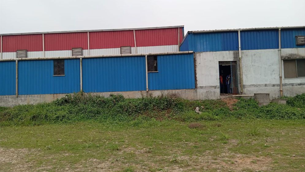 ঈদের রাতে নিরাপত্তাকর্মীদের জিম্মি করে কারখানায় ডাকাতি