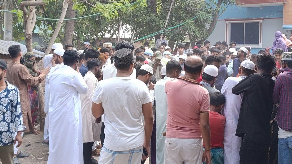 নারায়ণগঞ্জের সিদ্ধিরগঞ্জে দুই নারী ও এক শিশুর বস্তাবন্দী মরদেহ উদ্ধার