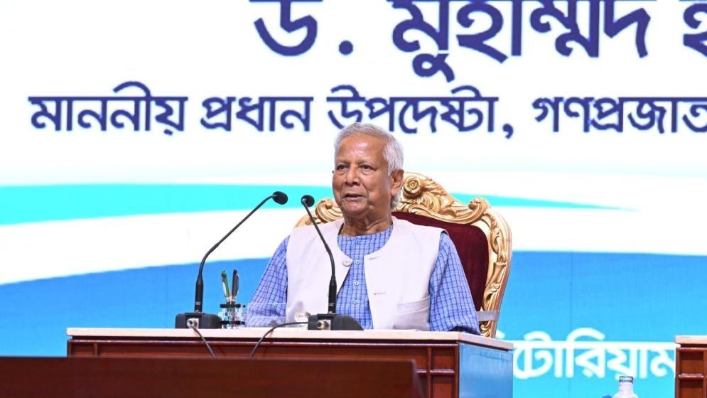 আওয়ামী লীগ সরকার পুলিশকে দলীয় স্বার্থে ব্যবহার করেছে: প্রধান উপদেষ্টা