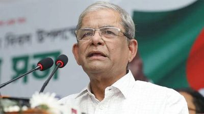 সস্ত্রীক সিঙ্গাপুর গেলেন মির্জা ফখরুল