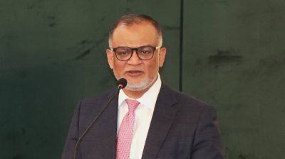 ভারতের ট্রান্সশিপমেন্ট বাতিলে বাংলাদেশের সমস্যা দেখছেন না বাণিজ্য উপদেষ্টা