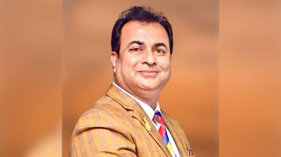 বোমা পড়ে, শিশুরা ওড়ে, সভ্যতা চুপ!