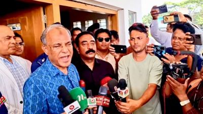 ভারতের সাথে আমাদের যুদ্ধের কোনো আশঙ্কা নেই : স্বরাষ্ট্র উপদেষ্টা