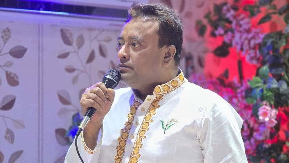 সাভারে বিএনপি নেতা খোরশেদ আলমকে হত্যাচেষ্টা, দুই ভাড়াটে খুনি আটক