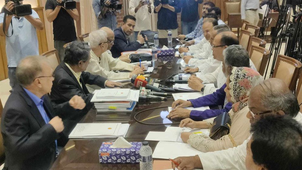 জাতীয় সনদ তৈরিতে সময় সীমিত, লক্ষ্য গণতান্ত্রিক রাষ্ট্র পুনর্গঠন: আলী রীয়াজ