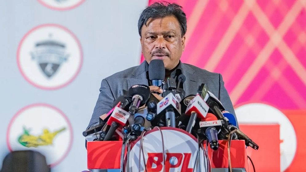 ফারুকের মনোনয়ন প্রত্যাহার, সম্ভাব্য পরিচালক হিসেবে আসছেন বুলবুল