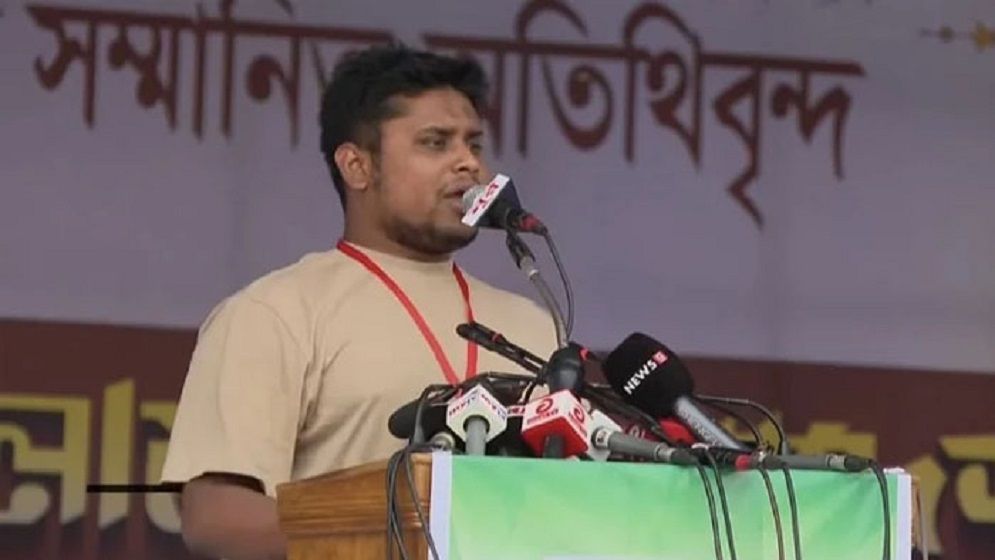 আওয়ামী লীগকে নিষিদ্ধ করাই হবে সবচেয়ে বড় সংস্কার: হেফাজতের সমাবেশে হাসনাত আবদুল্লাহ