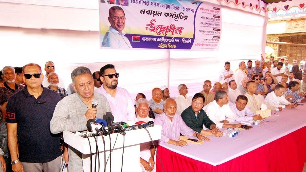 আওয়ামী লীগের যারা বিএনপির সহযোগিতা করেছে, তারা বিএনপির সদস্য হতে পারবে: আমীর খসরু
